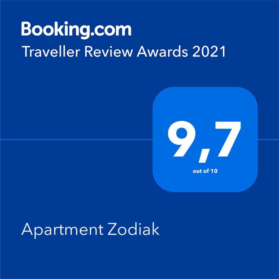 Apartment Zodiak Алма Ата Екстериор снимка